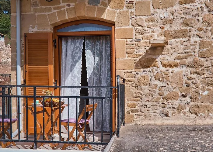 Vaggelis Little Stone House